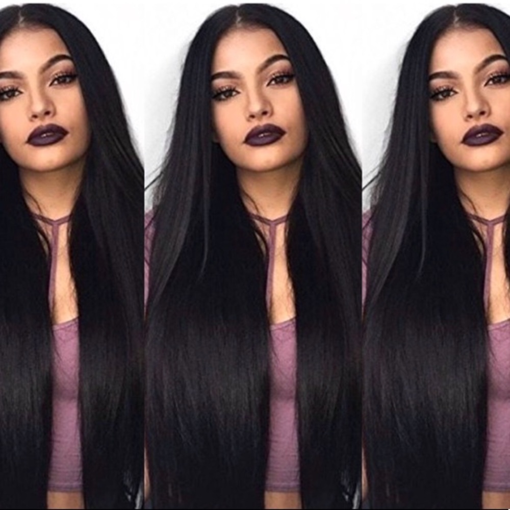 ⭐️ Vera 24” Black YAKI TEXTURE LACE FRONT WIG*NWT*